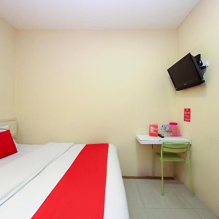 Oyo 479 The Green Hotel Ampang  Exterior foto