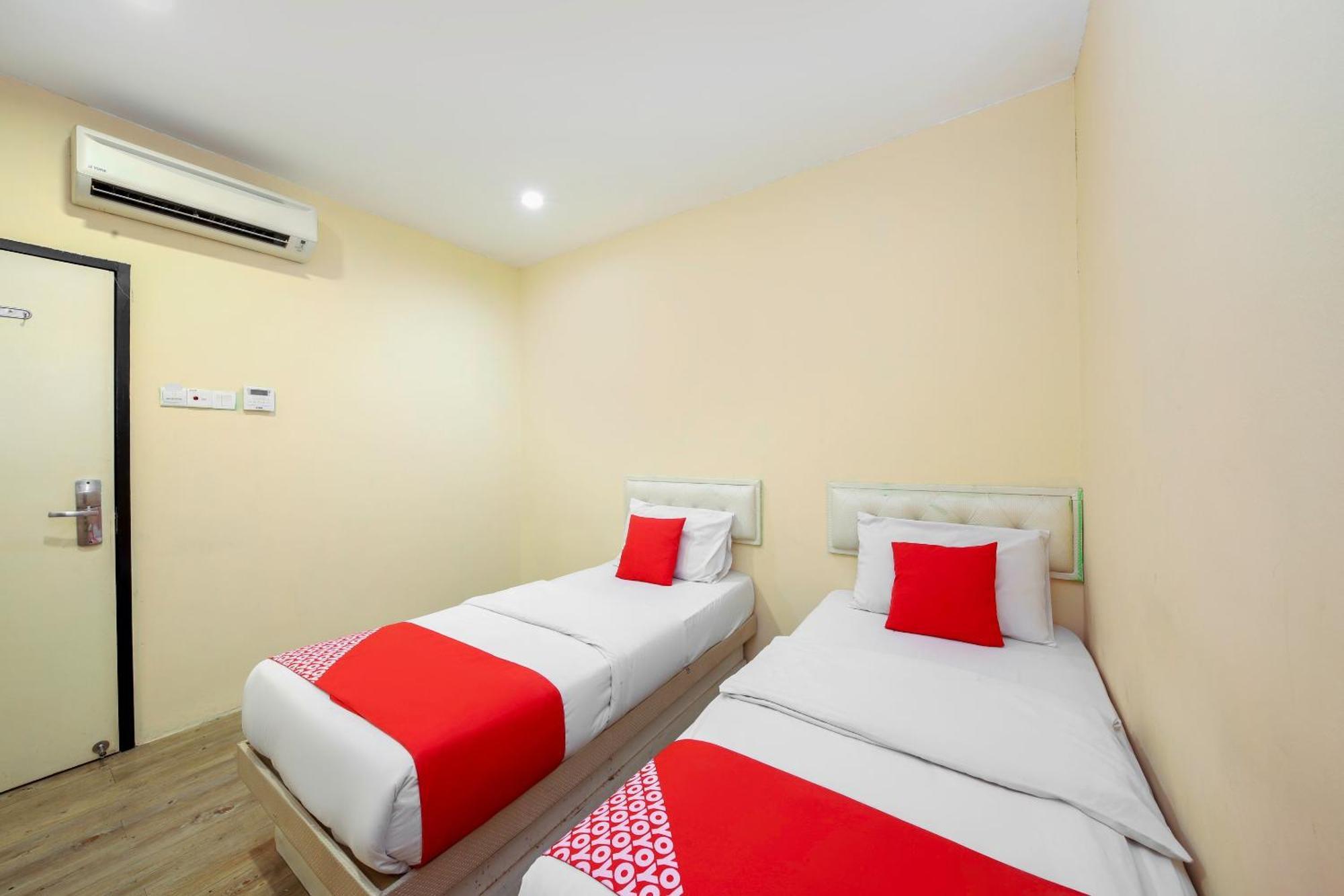 Oyo 479 The Green Hotel Ampang  Exterior foto