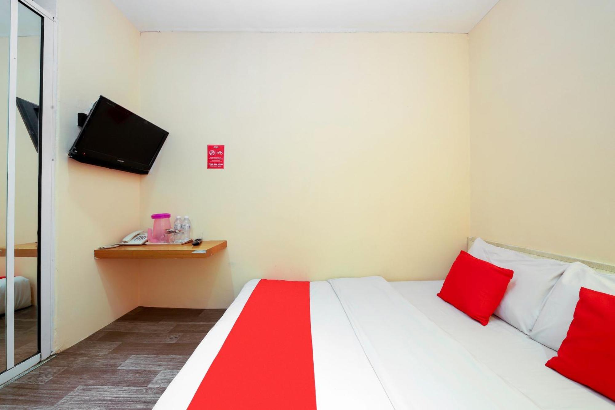 Oyo 479 The Green Hotel Ampang  Exterior foto