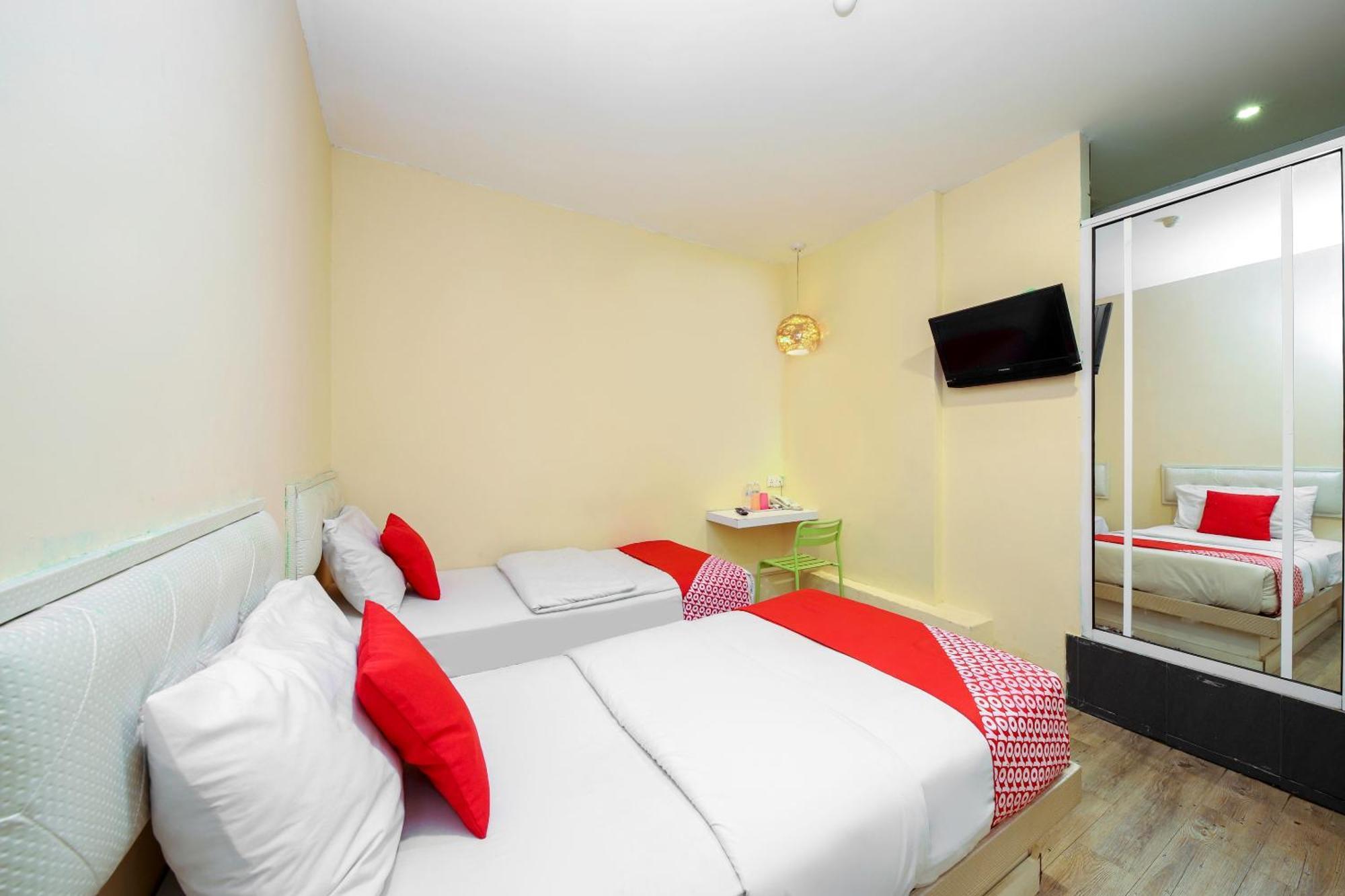 Oyo 479 The Green Hotel Ampang  Exterior foto
